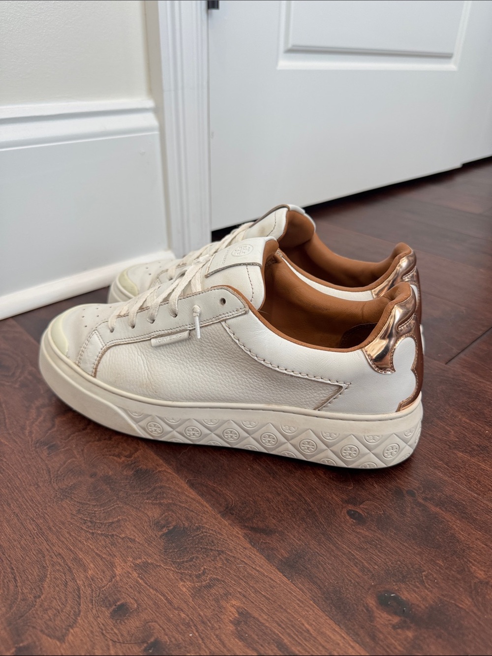 Tory Burch Men’s White Leather Sneakers Shoes Luxury Logo, size 10 - Picture 3 of 9